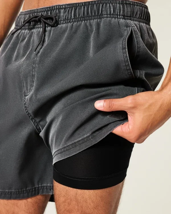 Bañador de voleibol hasta la mitad del muslo Bañador de voleibol hasta la mitad del muslo