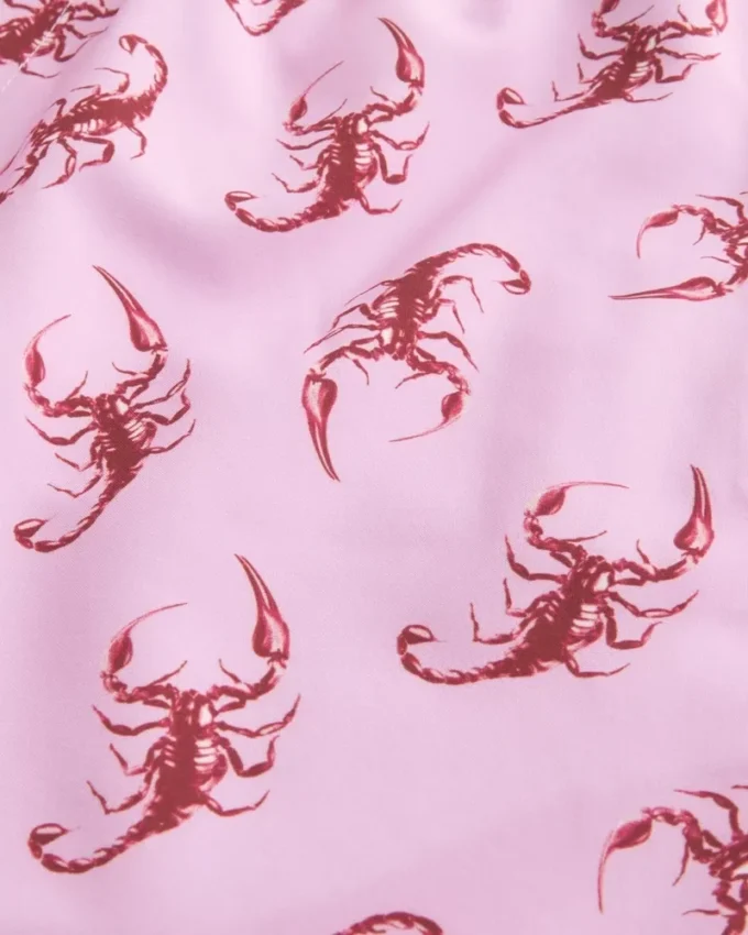 Bañador de voleibol hasta la mitad del muslo Bañador de voleibol hasta la mitad del muslo