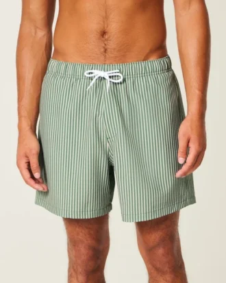 Bañador tipo volley de seersucker hasta la mitad del muslo