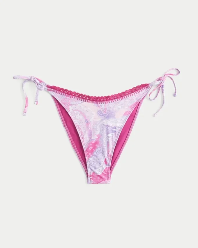 Braguita de bikini atrevida con ribete de estilo croché y lazo lateral