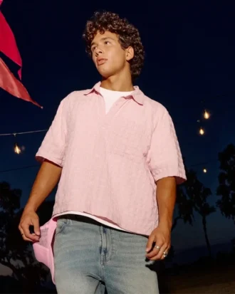 Camisa de manga corta con bolsillos y corte cuadrado