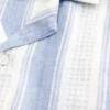 Camisa de manga corta con rayas texturizadas