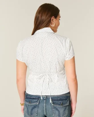 Camisa elástica de popelín con botones y manga corta Camisa elástica de popelín con botones y manga corta