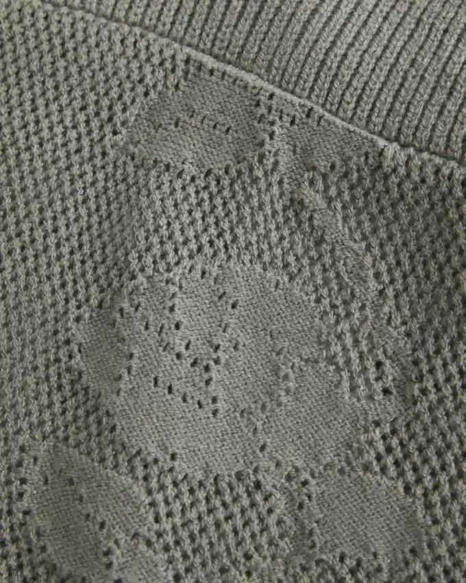 Camiseta babydoll con cuello halter y estilo bordado fácil