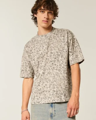 Camiseta corta de corte cuadrado y tejido grueso con estampado de leopardo
