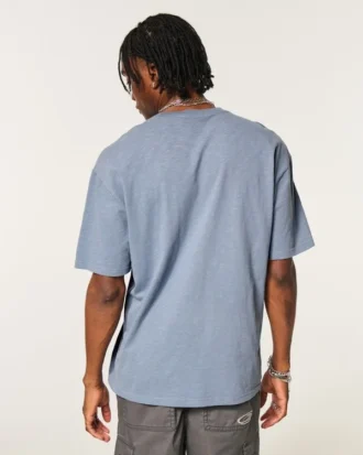 Camiseta de cuello redondo con efecto flameado