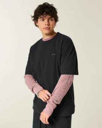 Camiseta de cuello redondo con micro logotipo, corte cuadrado y tejido grueso