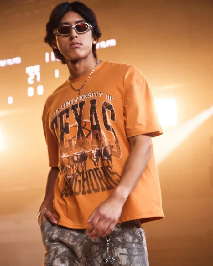 Camiseta gráfica Boxy University of Texas Longhorns Camiseta gráfica Boxy University of Texas Longhorns