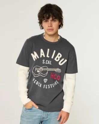 Camiseta gráfica de manga larga con logo en capas