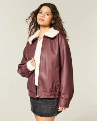 Chaqueta bomber de piel sintética con cuello de sherpa