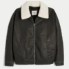 Chaqueta bomber de piel sintética con cuello de sherpa Chaqueta bomber de piel sintética con cuello de sherpa