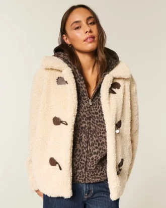 Chaqueta con botones de madera