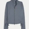 Chaqueta con cremallera y lazo lateral Active Recharge de Gilly Hicks Chaqueta con cremallera y lazo lateral Active Recharge de Gilly Hicks