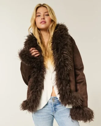 Chaqueta de piel sintética con forro de piel sintética