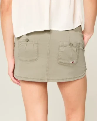 Falda pantalón micro mini de sarga de talle ultra bajo