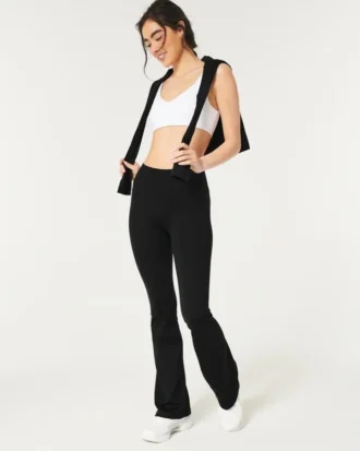 Leggings acampanados de talle alto Active Recharge de Gilly Hicks