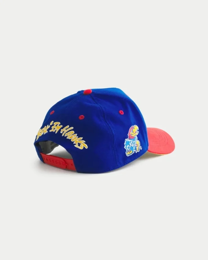 Gorra de béisbol con gráfico de los Kansas Jayhawks
