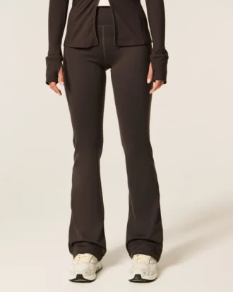 Leggings bootcut Active Recharge de Gilly Hicks