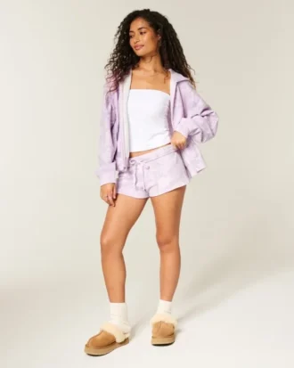 Mini pantalones cortos de felpa con estampado de camuflaje