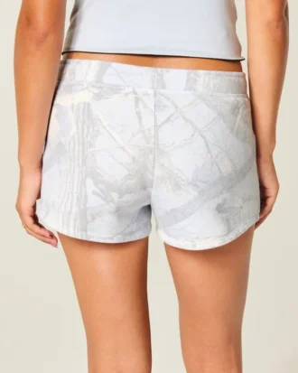 Mini shorts de felpa azul camuflaje