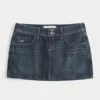 Minifalda pantalón vaquera de talle bajo y lavado oscuro