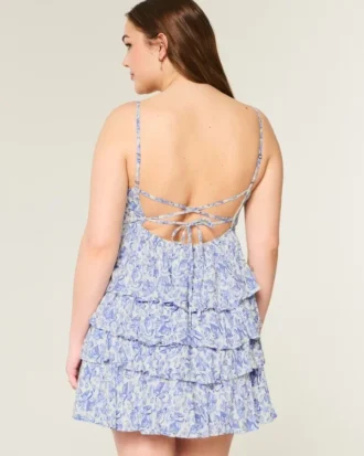 Minivestido babydoll con cuello en V y volantes