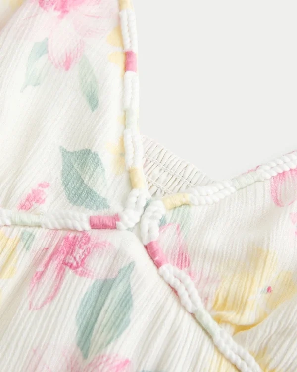 Minivestido babydoll con ribete de cuerda Minivestido babydoll con ribete de cuerda