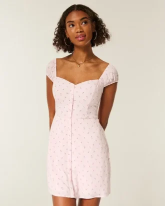 Minivestido de manga corta con botones