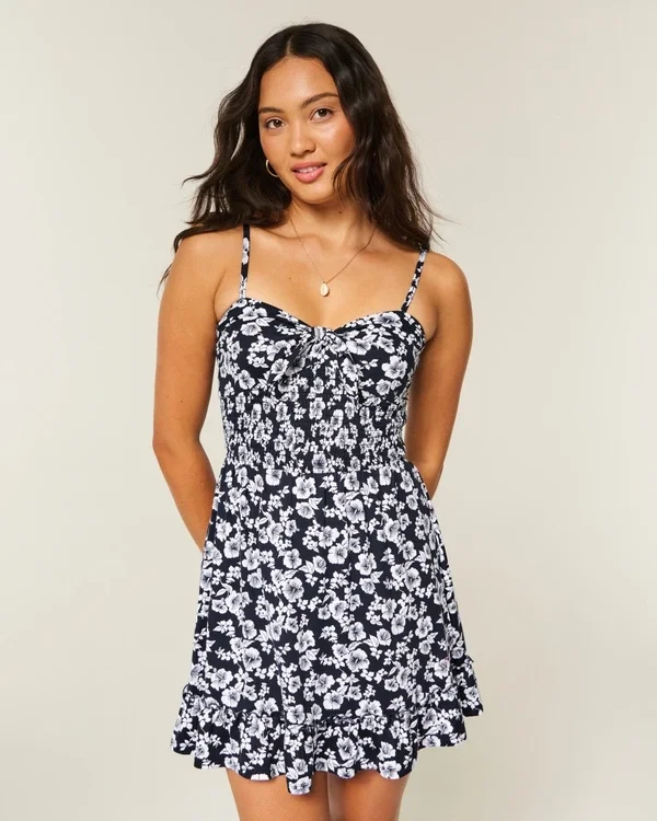 Minivestido de punto con lazo delantero Minivestido de punto con lazo delantero