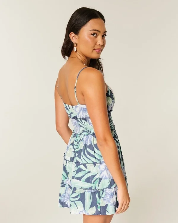 Minivestido fruncido brillante Minivestido fruncido brillante