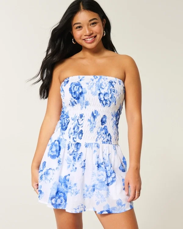 Minivestido sin tirantes con corpiño fruncido Minivestido sin tirantes con corpiño fruncido