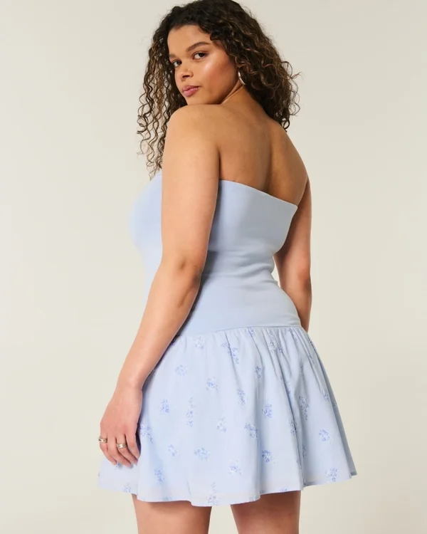 Minivestido sin tirantes de punto con cintura baja Minivestido sin tirantes de punto con cintura baja