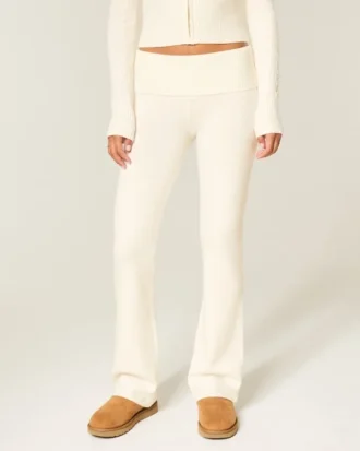Pantalones bootcut con vuelta de punto de Gilly Hicks