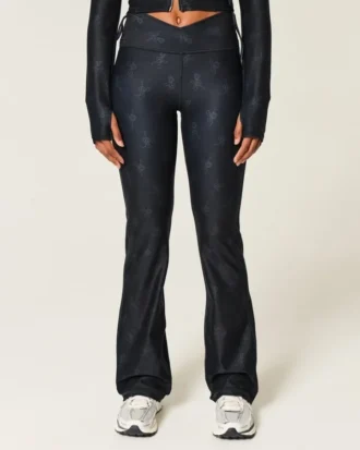 Pantalones bootcut envolventes Active Recharge de Gilly Hicks Pantalones bootcut envolventes Active Recharge de Gilly Hicks