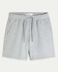Pantalones cortos de felpa por encima de la rodilla
