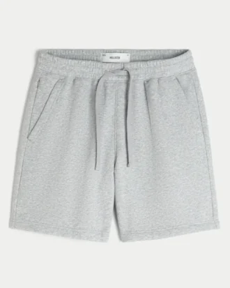 Pantalones cortos de felpa por encima de la rodilla
