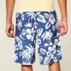 Pantalones cortos hasta la rodilla Pantalones cortos hasta la rodilla