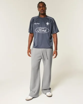 Pantalones de chándal acampanados