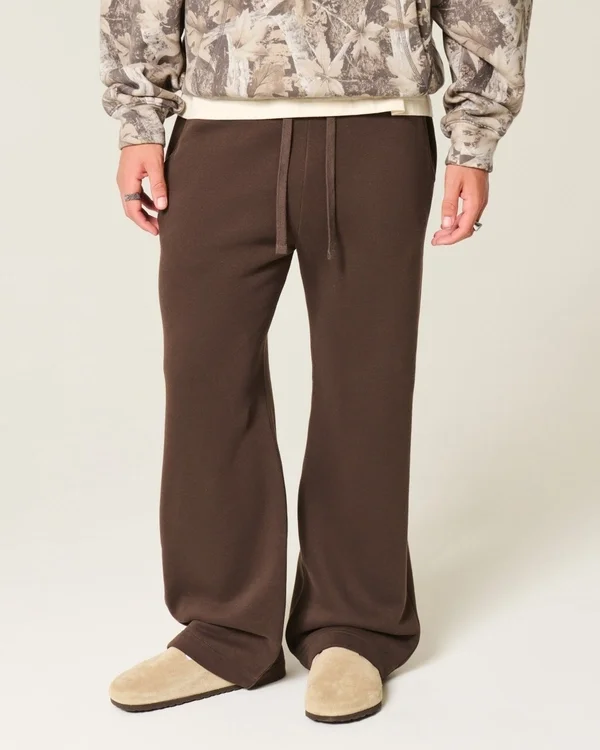 Pantalones de chándal acampanados Pantalones de chándal acampanados