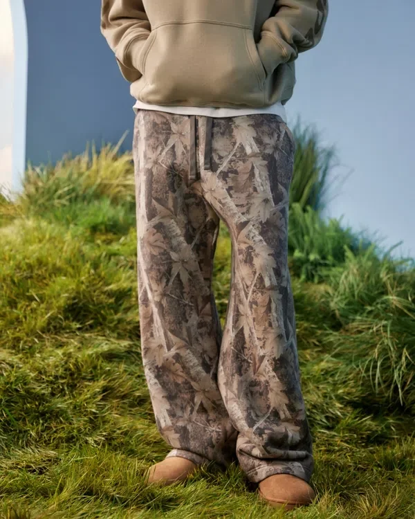 Pantalones de chándal acampanados Pantalones de chándal acampanados