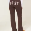 Pantalones de chándal bootcut con estampado de 1997 Pantalones de chándal bootcut con estampado de 1997