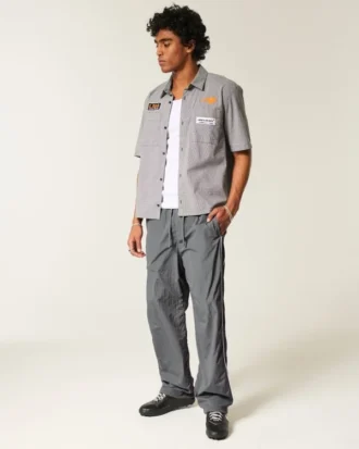 pantalones de chndal holgados 1 28 330x413 - Pantalones de ch&aacute;ndal holgados