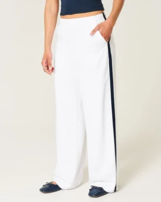 Pantalones holgados a rayas
