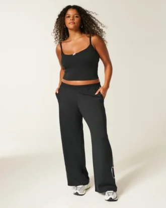Pantalones holgados con puntas en forma de corazón Gilly Hicks Active Recharge