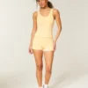 Prenda básica imprescindible Shortie Prenda básica imprescindible Shortie