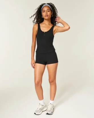 Prenda básica imprescindible Shortie Prenda básica imprescindible Shortie