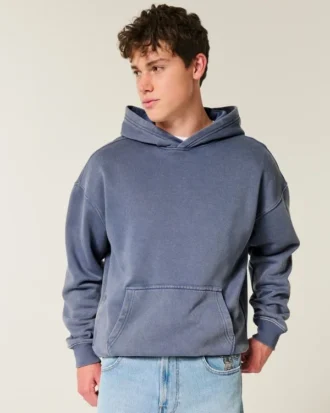 Sudadera con capucha cuadrada