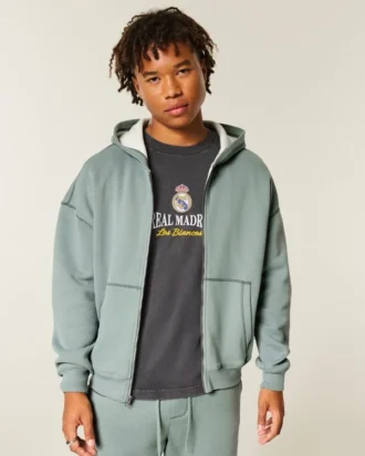 Sudadera con capucha, forro térmico y cremallera Sudadera con capucha, forro térmico y cremallera