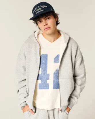 Sudadera con capucha, forro térmico y cremallera Sudadera con capucha, forro térmico y cremallera