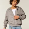 Sudadera con capucha y cremallera Sudadera con capucha y cremallera